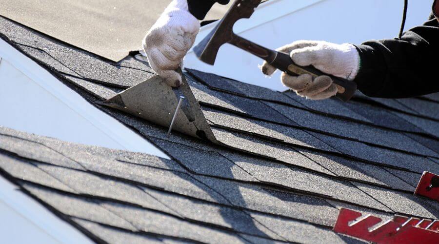 Expert Emergency Roof Repairs services in Davenport, NY